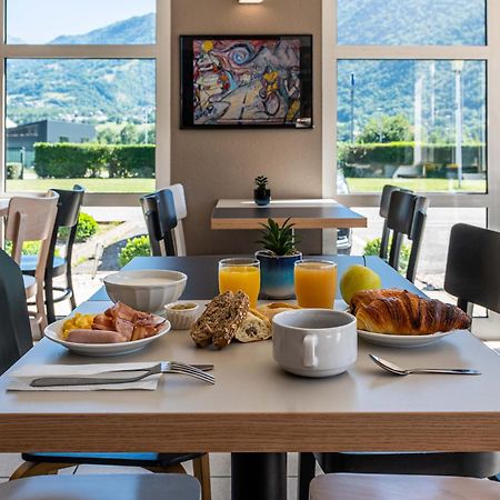 B&B Hotel Saint Jean De Maurienne Sainte-Marie-de-Cuines Zewnętrze zdjęcie